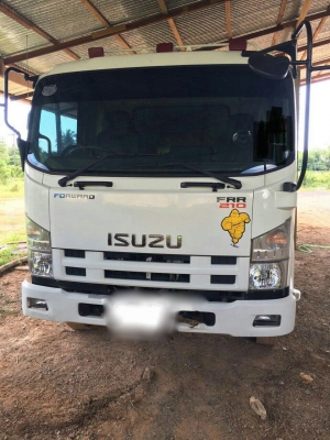 รถอีซูซุ 6 ล้อดั้ม FRR 210 แรงม้า  ปี 55.   สนใจติดต่อ  081 - 6079515