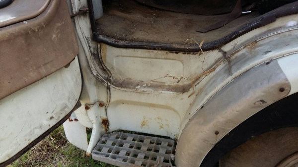 หกล้อ ฮีโน่ KM300-WO4D-117แรง ช่วงยาว 4.30ม สภาพดีพร้อมใช้งาน ทะเบียนพร้อมโอน หกล้อ ฮีโน่ KM300-WO4D-117แรง ช่วงยาว 4.30ม สภาพดีพร้อมใช้งาน ทะเบียนพร้อมโอน