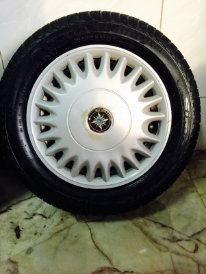 ขายล้อกระทะเหล็ก DAIHATSU MIRA ขอบ 12" เดิมๆพร้อมฝาครอบ ขายล้อกระทะเหล็ก DAIHATSU MIRA ขอบ 12" เดิมๆพร้อมฝาครอบ