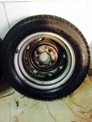 ขายล้อกระทะเหล็ก DAIHATSU MIRA ขอบ 12" เดิมๆพร้อมฝาครอบ ขายล้อกระทะเหล็ก DAIHATSU MIRA ขอบ 12" เดิมๆพร้อมฝาครอบ