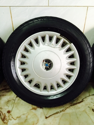ขายล้อกระทะเหล็ก DAIHATSU MIRA ขอบ 12" เดิมๆพร้อมฝาครอบ ขายล้อกระทะเหล็ก DAIHATSU MIRA ขอบ 12" เดิมๆพร้อมฝาครอบ