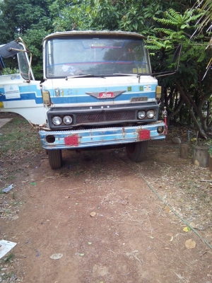 ขายสิบล้อหางปลามาเอาเดือนนี้ 219000บาท ขายสิบล้อหางปลามาเอาเดือนนี้ 219000บาท