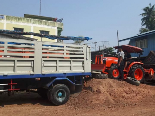 ปัญญาแทรคเตอร์..จัดมาให้ครับ ด่วน!!!คูโบต้า L3608  พร้อมใบมีดคานล่างFD163 พร้อมผาน6&times;22 จัดส่ง อ.คลองขลุง จ.กำแพงเพชร