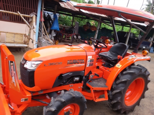 ปัญญาแทรคเตอร์..จัดมาให้ครับ ด่วน!!!คูโบต้า L3608  พร้อมใบมีดคานล่างFD163 พร้อมผาน6&times;22 จัดส่ง อ.คลองขลุง จ.กำแพงเพชร
