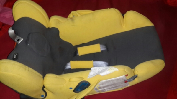 คาซีท car seat เบาะนั่งเด็ก