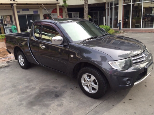 Triton cab2012 MT ดาวน์ 20,000 ผ่อน 6999 บาท72เดือน