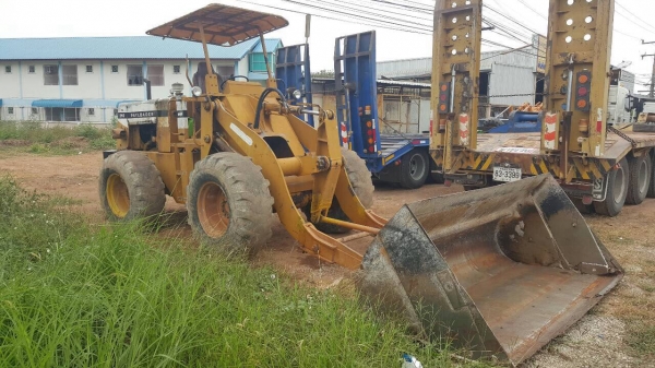 ขายรถตัก KOMATSU 510 กรองคู่ รถพร้อมใช้ ต่อแขนเรียบร้อย เครื่องดี ปั้มดี ราคาคุยได้ครับ