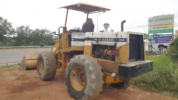 ขายรถตัก KOMATSU 510 กรองคู่ รถพร้อมใช้ ต่อแขนเรียบร้อย เครื่องดี ปั้มดี ราคาคุยได้ครับ