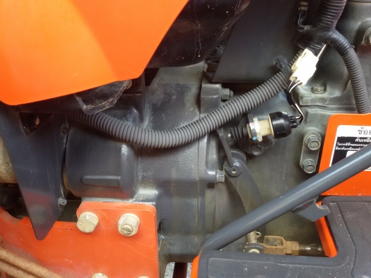 ปัญญาแทรคเตอร์..จัดมาให้ครับ ด่วน!!!คูโบต้า L3608 พร้อมใบมีดคานบน พร้อมผาน6&times;22 เล่มทะเบียนพร้อม จัดส่ง อ.เก้าเลี้ยว จ.นครสวรรค์