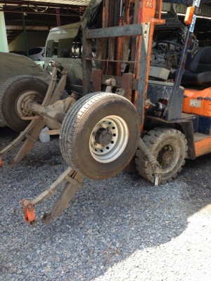 เพลาลอยวีโก้ สภาพสวยกระถะล้อครบทุกอย่างซื้อไปพร้อมใช้ได้เลย