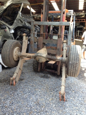 เพลาลอยวีโก้ สภาพสวยกระถะล้อครบทุกอย่างซื้อไปพร้อมใช้ได้เลย