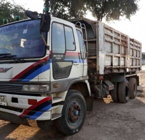 สิบล้อ ฮีโน่ FM3M240ปี42 เครืองเดิมเกียร์เดิม ดั้ม 2เพา สภาพพร้อมใช้ เล่มทะเบียนพร้อมโอน