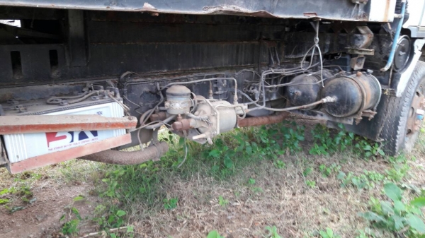 สิบล้อ ฮีโน่ FM3M240ปี42 เครืองเดิมเกียร์เดิม ดั้ม 2เพา สภาพพร้อมใช้ เล่มทะเบียนพร้อมโอน