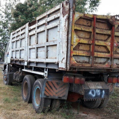 สิบล้อ ฮีโน่ FM3M240ปี42 เครืองเดิมเกียร์เดิม ดั้ม 2เพา สภาพพร้อมใช้ เล่มทะเบียนพร้อมโอน