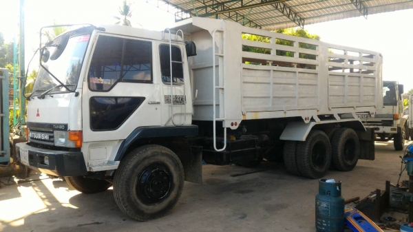 สิบล้อ มิตซู ไอ้หลง FN527 TF-25&times;&times; 220โบว์ ดั้ม Kc สภาพดีสวยพร้อมใช้ ทะเบียนพร้อมโอน