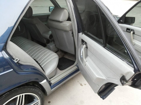 ขายรถเบนซ์ 190 E พร้อมใช้งาน เอกสารพร้อมโอน 081-659-9559