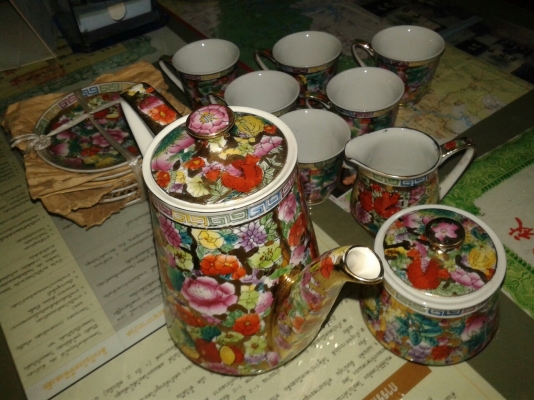 ชุดน้ำชาจากเมืองจีน