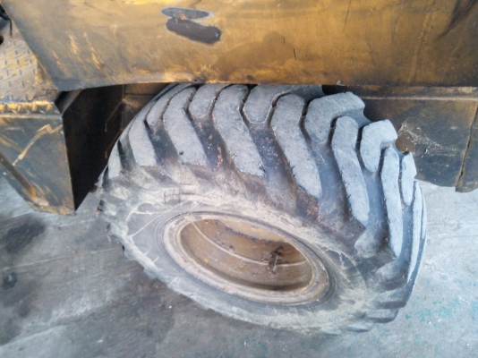 ขายรถตักล้อยาง KOMATSU WA30-2 ราคา 175000