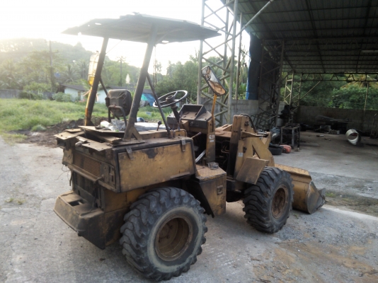 ขายรถตักล้อยาง KOMATSU WA30-2 ราคา 175000
