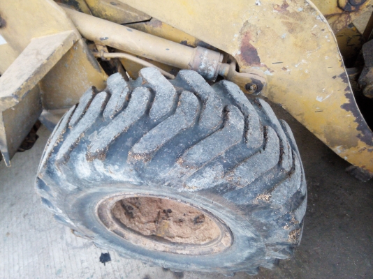 ขายรถตักล้อยาง KOMATSU WA30-2 ราคา 175000