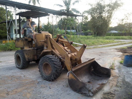 ขายรถตักล้อยาง KOMATSU WA30-2 ราคา 175000