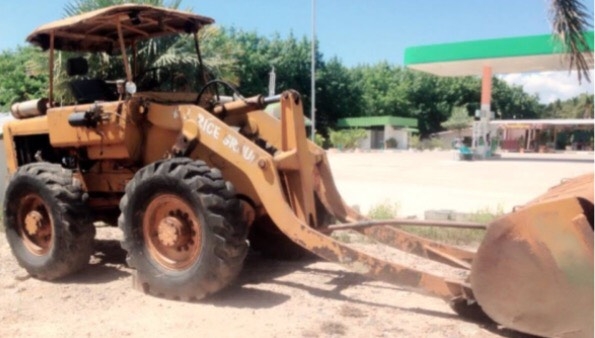 ขายโคมัดสุ รถตัก JH30 ต่อแขนพร้อมใช้ ขายตามสภาพ 350,000