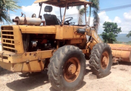 ขายโคมัดสุ รถตัก JH30 ต่อแขนพร้อมใช้ ขายตามสภาพ 350,000