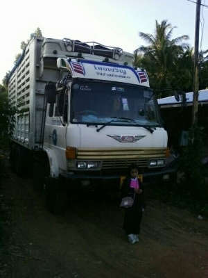 ขายถูกมั่กๆHINO 10 ล้อ เพลาเดียว KT925หัว F18 ขาย 370,000บาท