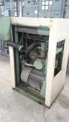 ขายปั๊มลม 50 แรงม้า 50,000 บาท 30 แรงม้า 30,000 บาท 20 แรงม้า 20,000 บาท