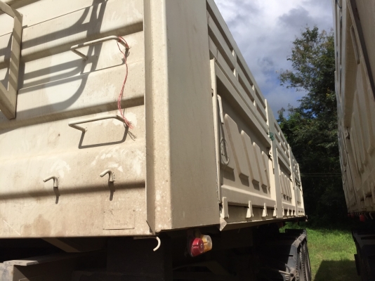 ขายหางเซมิดัมพ์สามมิตร 3 เพลาปี 2550 ราคา 550000 หางสภาพสวยเดิมๆ