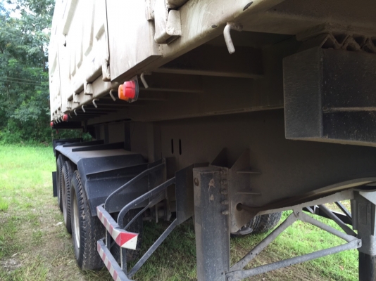 ขายหางเซมิดัมพ์สามมิตร 3 เพลาปี 2550 ราคา 550000 หางสภาพสวยเดิมๆ