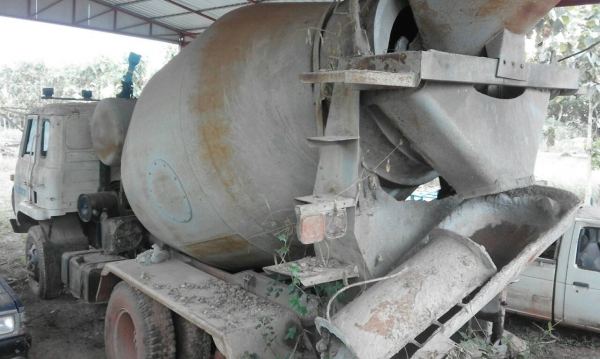 ขายรถโม่สิบล้อ2เพลา 3 คันสภาพพร้อมใช้ทะเบียนพร้อมขายเหมาทีเดียว ขายรถโม่สิบล้อ2เพลา 3 คันสภาพพร้อมใช้ทะเบียนพร้อมขายเหมาทีเดียว