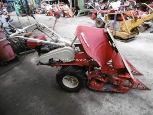 NEW!!!รถเกี่ยวข้าวเดินตาม YANMAR   L300 รหัสสินค้า : 80803392   Line ID: nihonmono  หรือเพิ่มเติมไดที่ www.nihonmono.com