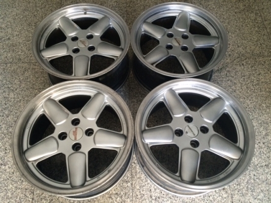 ขายล้อ AC SCHNITZER แท้ ใส่ BMW E30