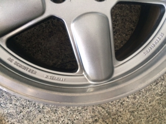 ขายล้อ AC SCHNITZER แท้ ใส่ BMW E30