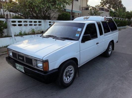 Nisan Big Mเครื่องดีเซลพวงมาลัยพาวเวอร์พร้อมใช้