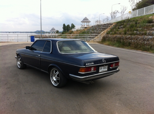 Benzสปอต2ประตู W123 280ce พร้อมทะเบียนสวย 8883