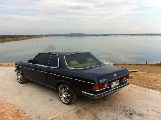 Benzสปอต2ประตู W123 280ce พร้อมทะเบียนสวย 8883