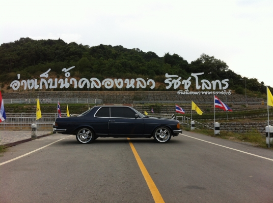 Benzสปอต2ประตู W123 280ce พร้อมทะเบียนสวย 8883