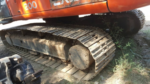 รถ แบคโฮ HITACHI Pc 200