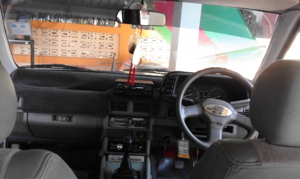 ขายด่วนรถอีซูแวนปี94 แอร์เย็น ภายในเก๋งสวยเคร์่องดี ขายด่วนรถอีซูแวนปี94 แอร์เย็น ภายในเก๋งสวยเคร์่องดี