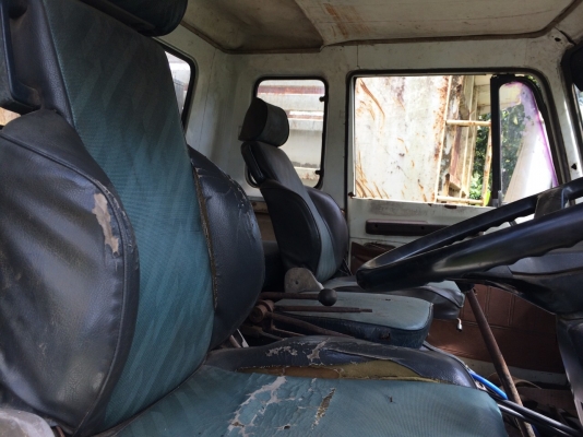 10ล้อดั้ม2เพลา...168แรง ภาษีไม่ขาด เล่มพร้อม. คัสซีสวย เครื่องดี. รถเดิมๆบอดี้ไม่สวย..