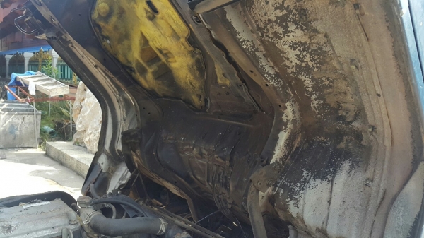 6ล้อ บรรทุก ยี่ห้อ toyota DYNA กระบะยาว 4.20 เมตร พวงมาลัยพาว์เว่อร์