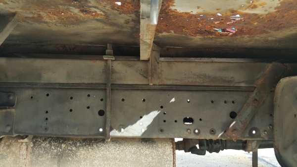 6ล้อ บรรทุก ยี่ห้อ toyota DYNA กระบะยาว 4.20 เมตร พวงมาลัยพาว์เว่อร์