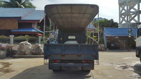 6ล้อ บรรทุก ยี่ห้อ toyota DYNA กระบะยาว 4.20 เมตร พวงมาลัยพาว์เว่อร์
