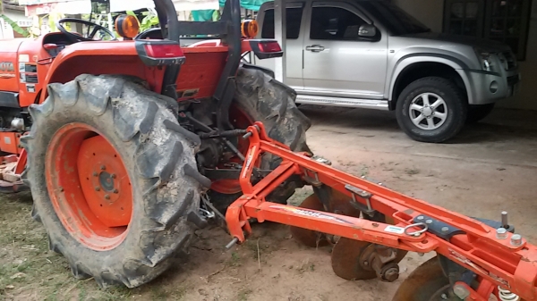 คูโบต้า L4708 ปี55เล่มทะเบียนพร้อมครับ คูโบต้า L4708 ปี55เล่มทะเบียนพร้อมครับ