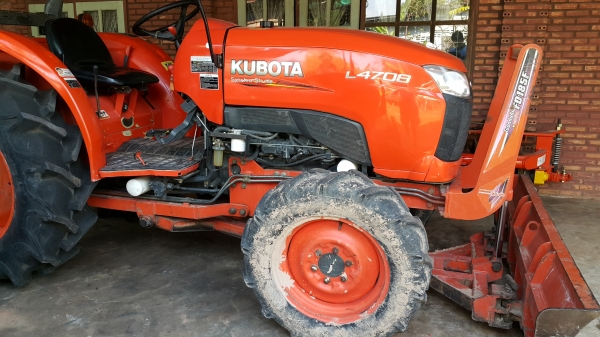 คูโบต้า L4708 ปี55เล่มทะเบียนพร้อมครับ คูโบต้า L4708 ปี55เล่มทะเบียนพร้อมครับ