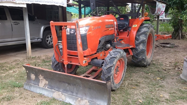 คูโบต้า L4708 ปี55เล่มทะเบียนพร้อมครับ คูโบต้า L4708 ปี55เล่มทะเบียนพร้อมครับ