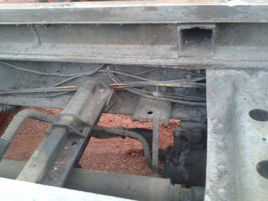 10ล้อดั้ม2เพลา...320แรง มีระบบลากพ่วง...FM226-10036 วางเครื่องPO9C วางหัวสิงห์ไฮเทค เบรคทิฟฟี่...