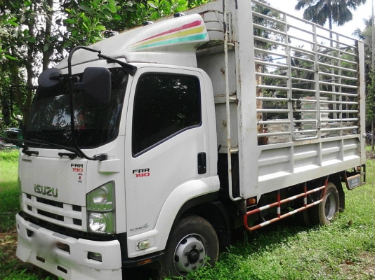 รถอีซูซุ 6 ล้อดั้ม FRR 190 แรงม้า  ปี 55.  ( รถวิ่ง 2xx,xxx กม. )     สนใจติดต่อ  081 - 6079515